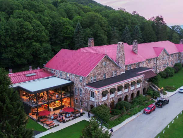 Virginia Resort Location | Mountain Lake Lodge